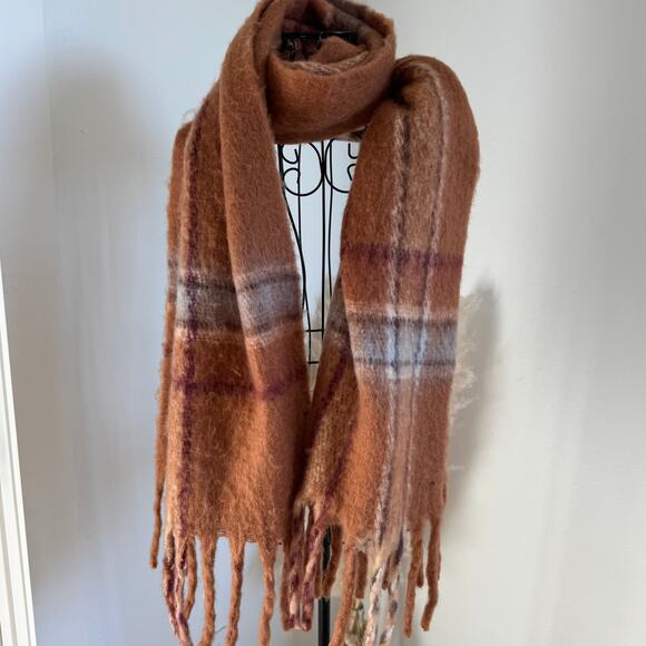 Cotton On Fall Plaid Cozy Soft Scarf - Picture 2 of 6